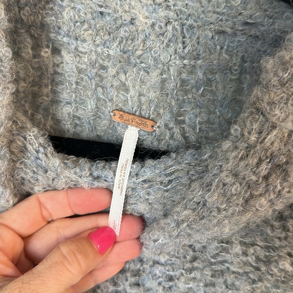 FREE PEOPLE She’s All That Turtleneck Sweater Alpaca Blend Blue size large - Picture 5 of 7